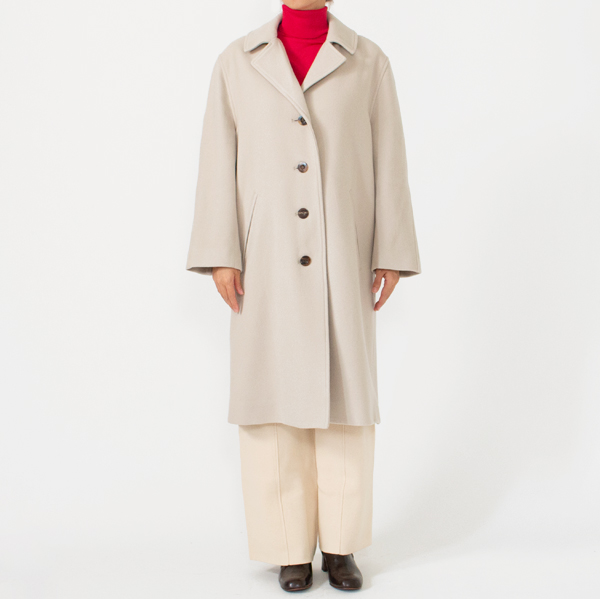 身長160cm・GREIGE