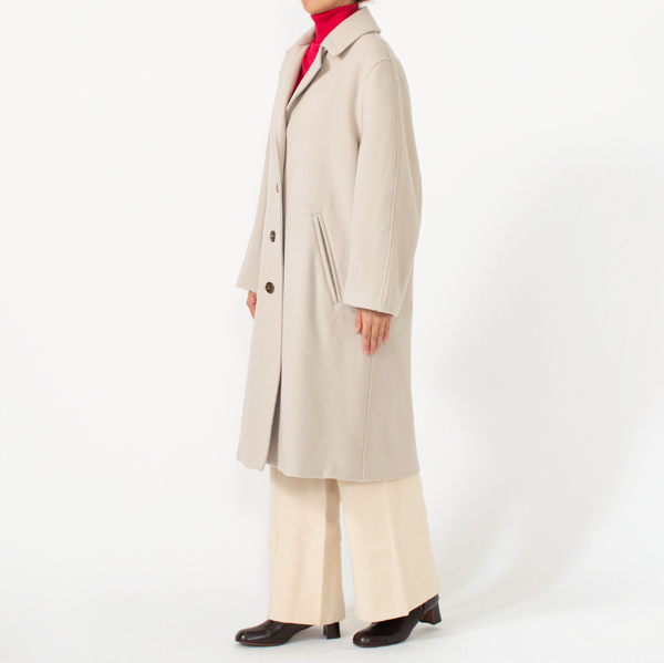 身長160cm・GREIGE