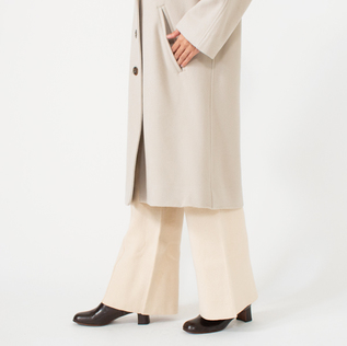 着丈は長め(身長160cm・GREIGE) 着丈は長め(身長160cm・GREIGE)