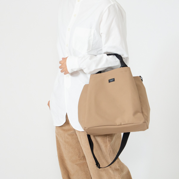 手提げで(SAND BEIGE)