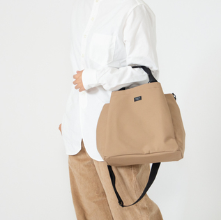手提げで(SAND BEIGE)