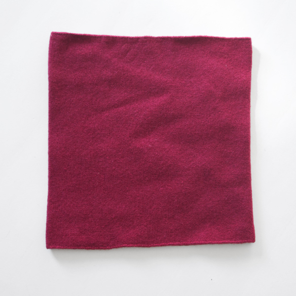MAGENTA