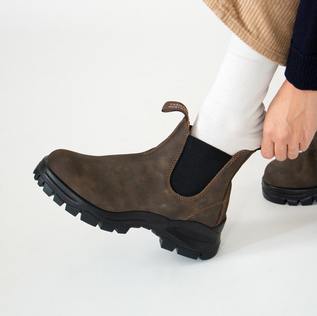 サイドゴアブーツ LUG BOOTS BS2239 ラスティックブラウン／Blundstone