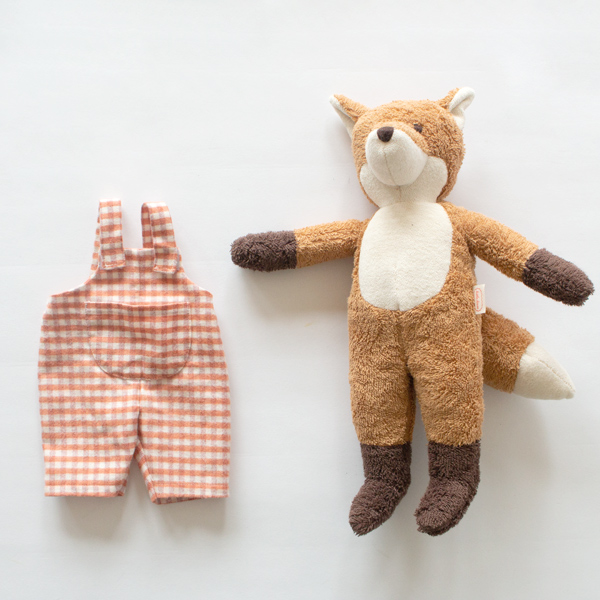 服は着せ替えできます 服は着せ替えできます