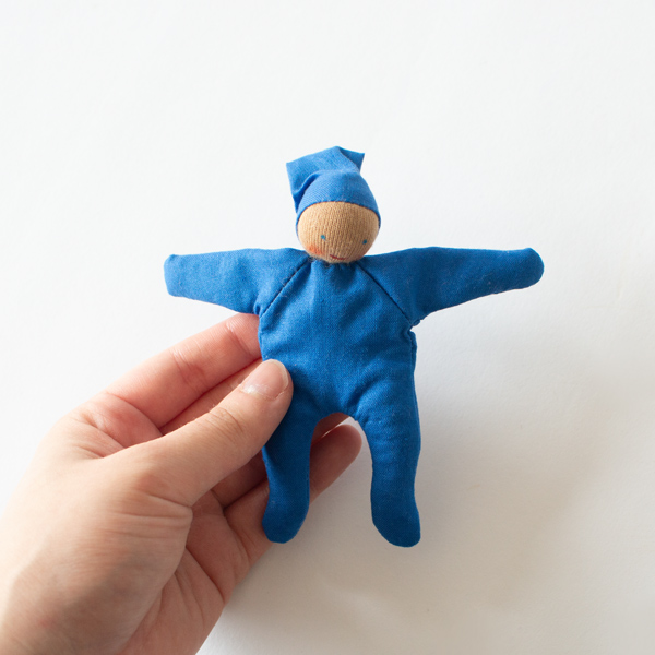 小さなウォルドルフ人形 小さなウォルドルフ人形