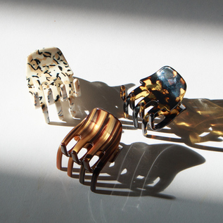 マチュ品 ガンダム ジークアクス」パイロットスーツ姿の「マチュ」がプライズ