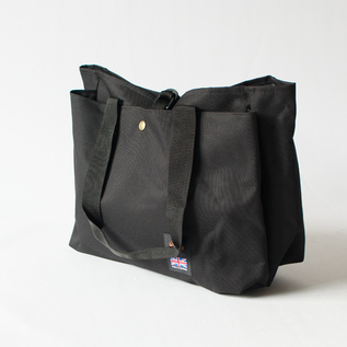 ワイドトートバッグ DAY TREKKER SMALL BLACK ワイドトートバッグ DAY TREKKER SMALL BLACK