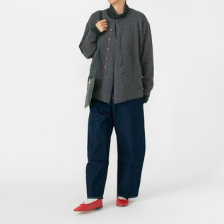 MEDIUM GRAY・身長160cm MEDIUM GRAY・身長160cm