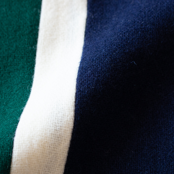 生地から生産まですべてイギリス製(GREEN)