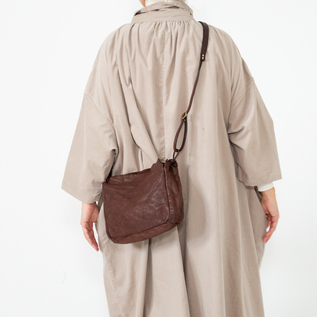 レザーショルダーバッグ JASU／MARVELETS（マーヴェレッツ）｜愛着を