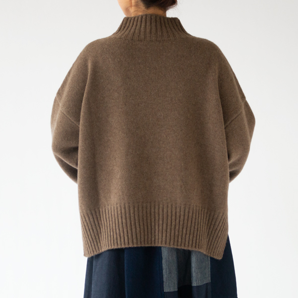 身長160cm・ブラウン 身長160cm・ブラウン