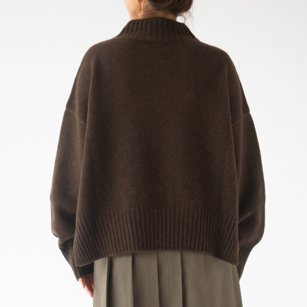 身長160cm・ダークブラウン 身長160cm・ダークブラウン