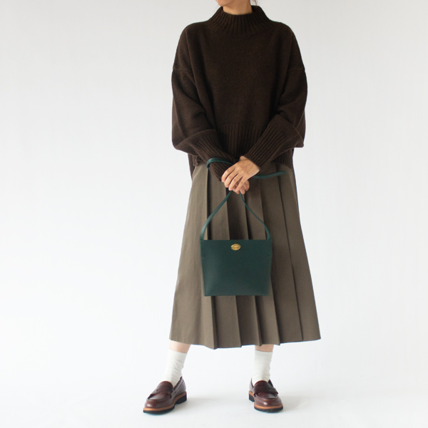 身長160cm・ダークブラウン 身長160cm・ダークブラウン