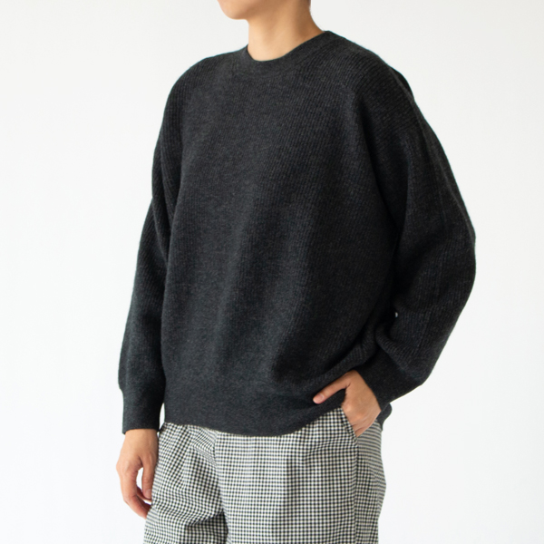 身長：160cm(DARK GREY)