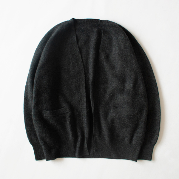 モンゴルカシミヤ ボタンレスカーディガン(DARK GREY)