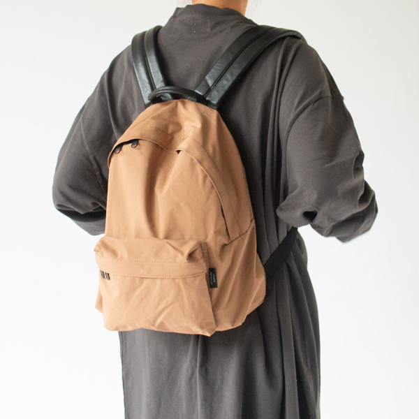 MOCHA（身長：160cm）