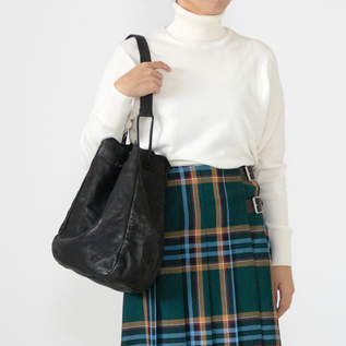 レザートートバッグ NOELU／MARVELETS（マーヴェレッツ）｜愛着を持っ