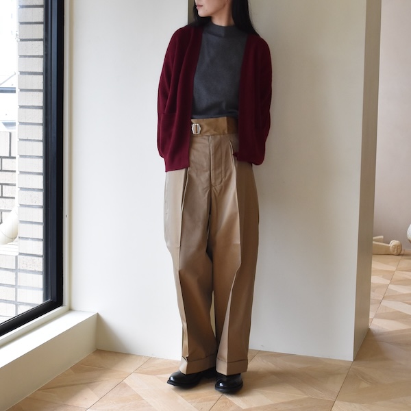 身長：159cm(BORDEAUX)