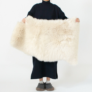 シープスキン ラグ／Owen Barry（オーエンバリー）｜愛着を持って