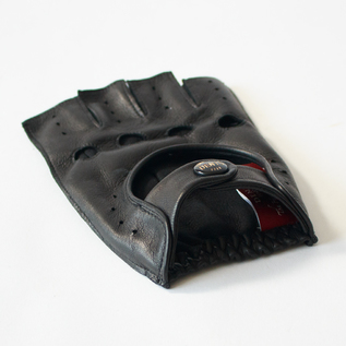 【未使用品】DENTS（デンツ） ドライビンググローブ BK 羊革 XS 007 未使用品】DENTS（デンツ） ドライビンググローブ BK 羊革 XS