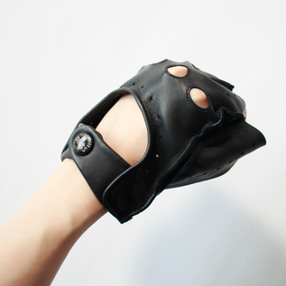 DENTS ドライビンググローブ（男性向け）／DENTS（デンツ