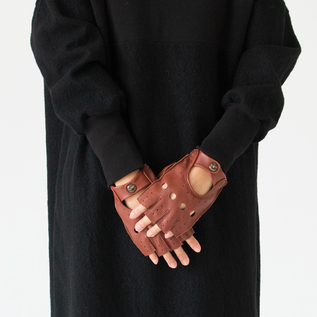 DENTS ドライビンググローブ（男性向け）／DENTS（デンツ