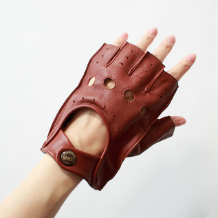 DENTS ドライビンググローブ（男性向け）／DENTS（デンツ