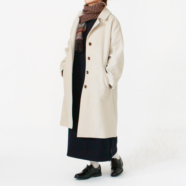 身長160cm・GREIGE
