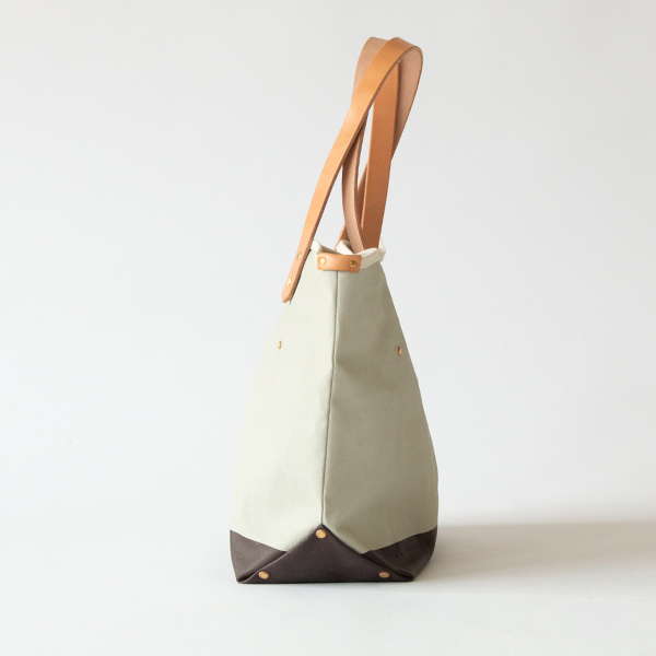 帆布 トートバッグ(M) PINE 9号 SCCP002（NIMBUS×CHOCOLATE/NATURALハンドル）