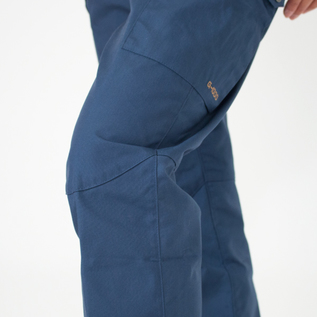 トレッキングパンツ／FJALLRAVEN(フェールラーベン)｜愛着を持っ