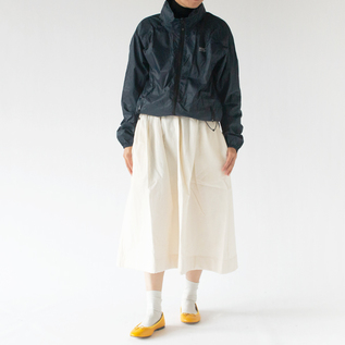 160cm（Navy-S）裾をドローコードで絞って着用するのもおすすめ