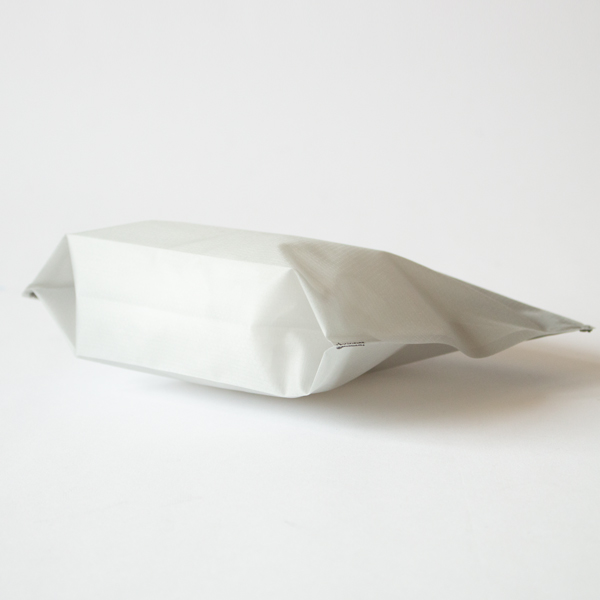 FLATPACK ジッパートイレトリーケース(ホワイト)