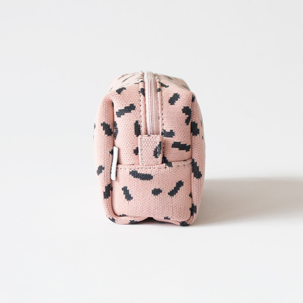 ハンドル付きポーチ KNIT POUCH M(SESAME)