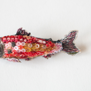 刺繍ブローチピン／TROVELORE（トロベローレ）｜愛着を持って