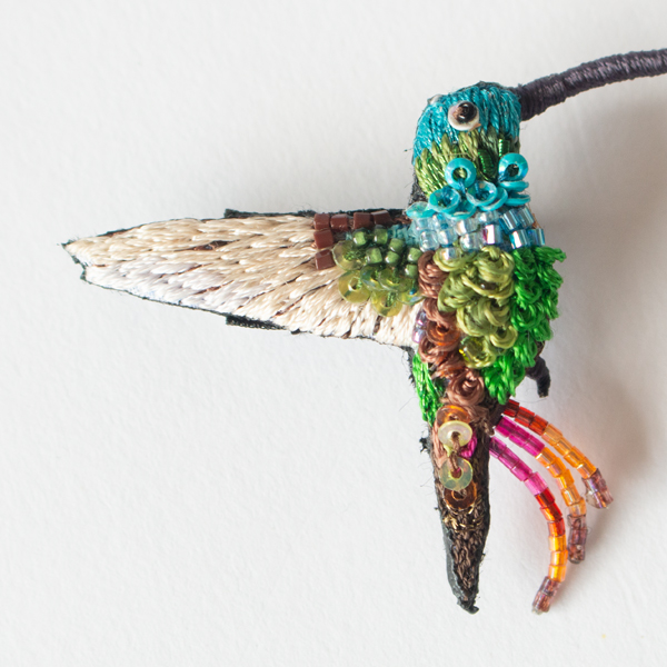 Emerald Chin Hummungbird 鳥の中でも宝石の美しさがあると言われています Emerald Chin Hummungbird 鳥の中でも宝石の美しさがあると言われています