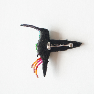 刺繍ブローチピン／TROVELORE（トロベローレ）｜愛着を持って