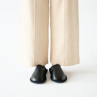 スリッパ STELLA PELLE NERO スリッパ STELLA PELLE NERO