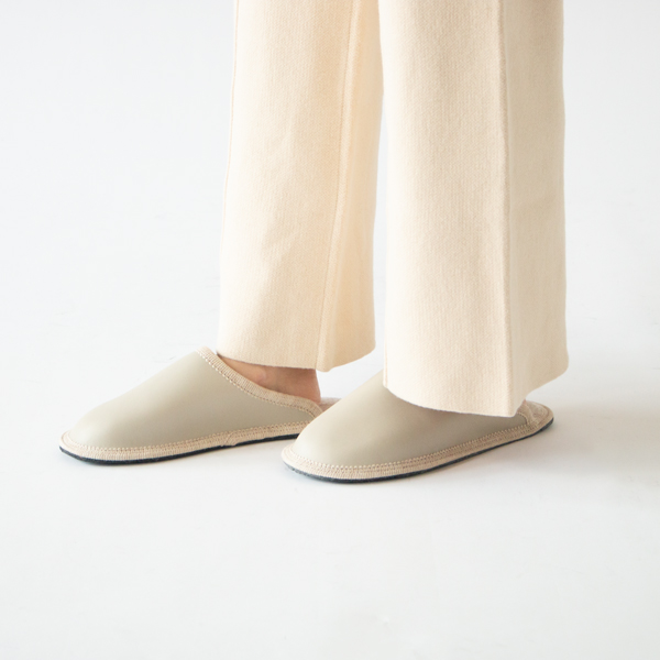 スリッパ STELLA PELLE OFF WHITE