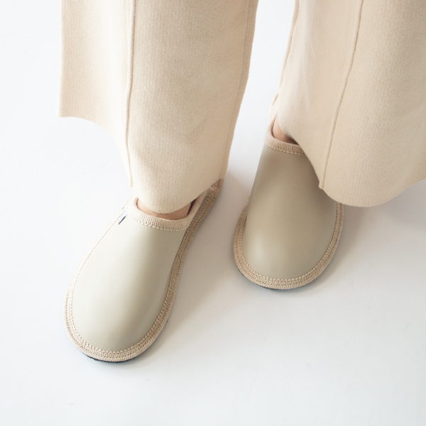 スリッパ STELLA PELLE OFF WHITE