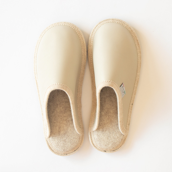 スリッパ STELLA PELLE OFF WHITE