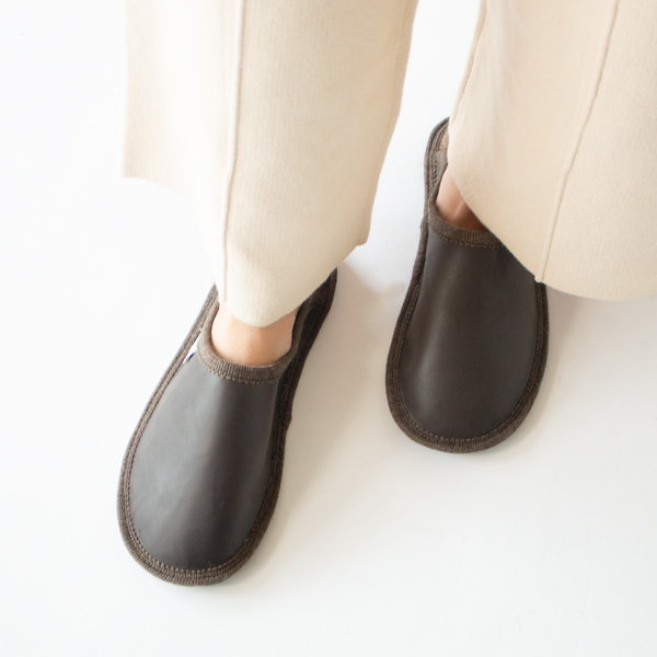 スリッパ STELLA PELLE D.BROWN