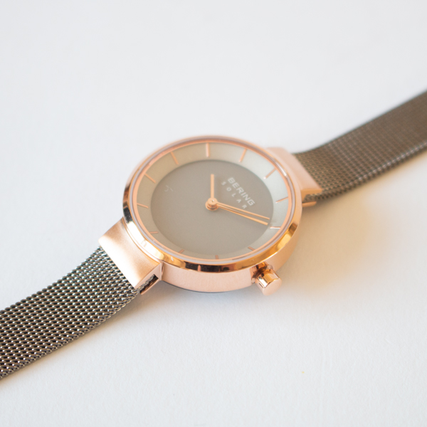 BERING Solar レディース腕時計(GRAY RODEGOLD)
