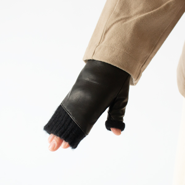カシミヤニット×レザーフィンガーレスグローブ BLACK カシミヤニット×レザーフィンガーレスグローブ BLACK