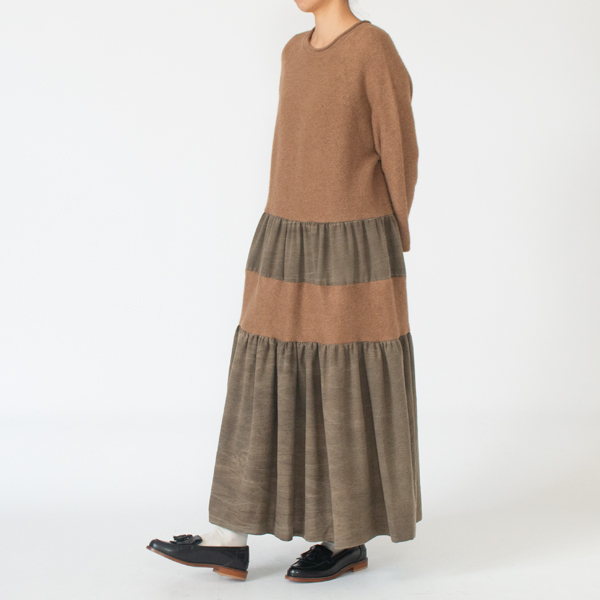 身長160cm・キャメル