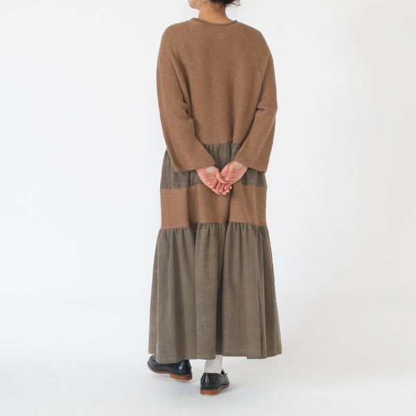 身長160cm・キャメル