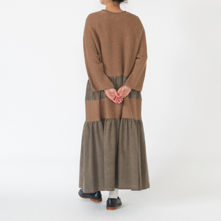 身長160cm・キャメル