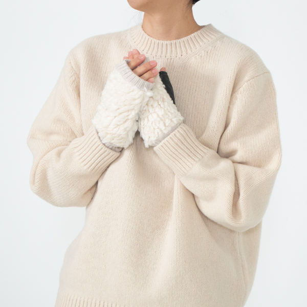 女性用ボア指なし手袋 IVORY