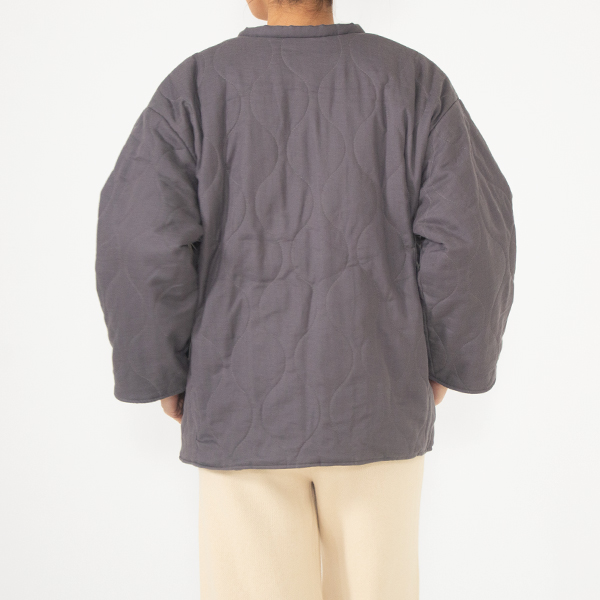 M・身長160cm