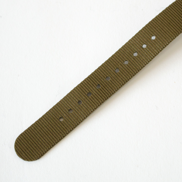 ナイロン製のベルト ナイロン製のベルト