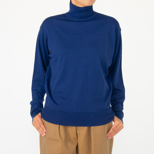 身長160cm(LAPIS BLUE/M)